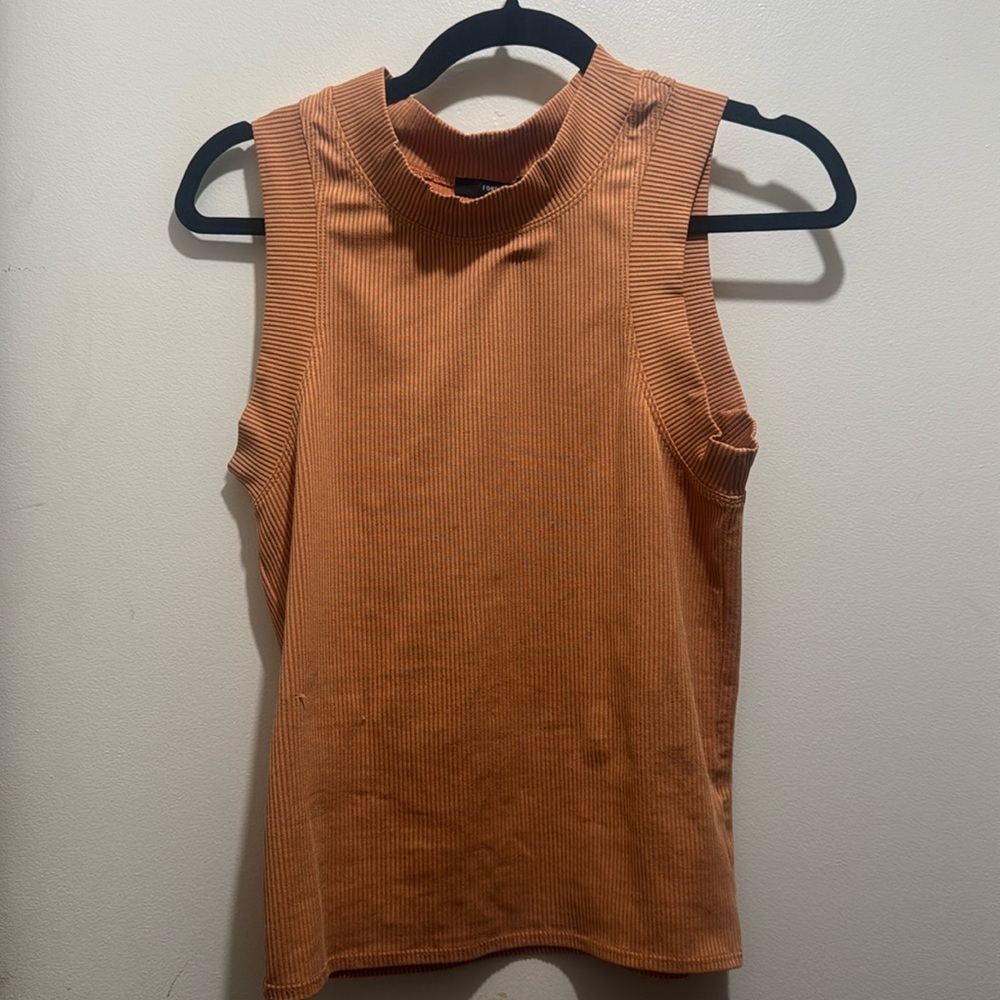 Women’s top (Large)